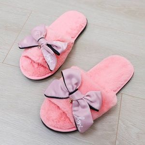 Bow faux fur plush slipper warm winter slippers fun slippers